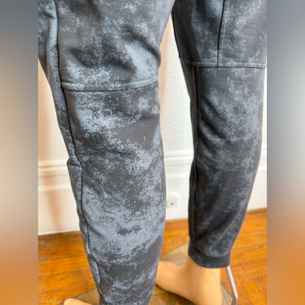 Lululemon City Sweat Jogger French Terry Men’s Size Small Spectral Cloud Blue - Picture 9 of 9